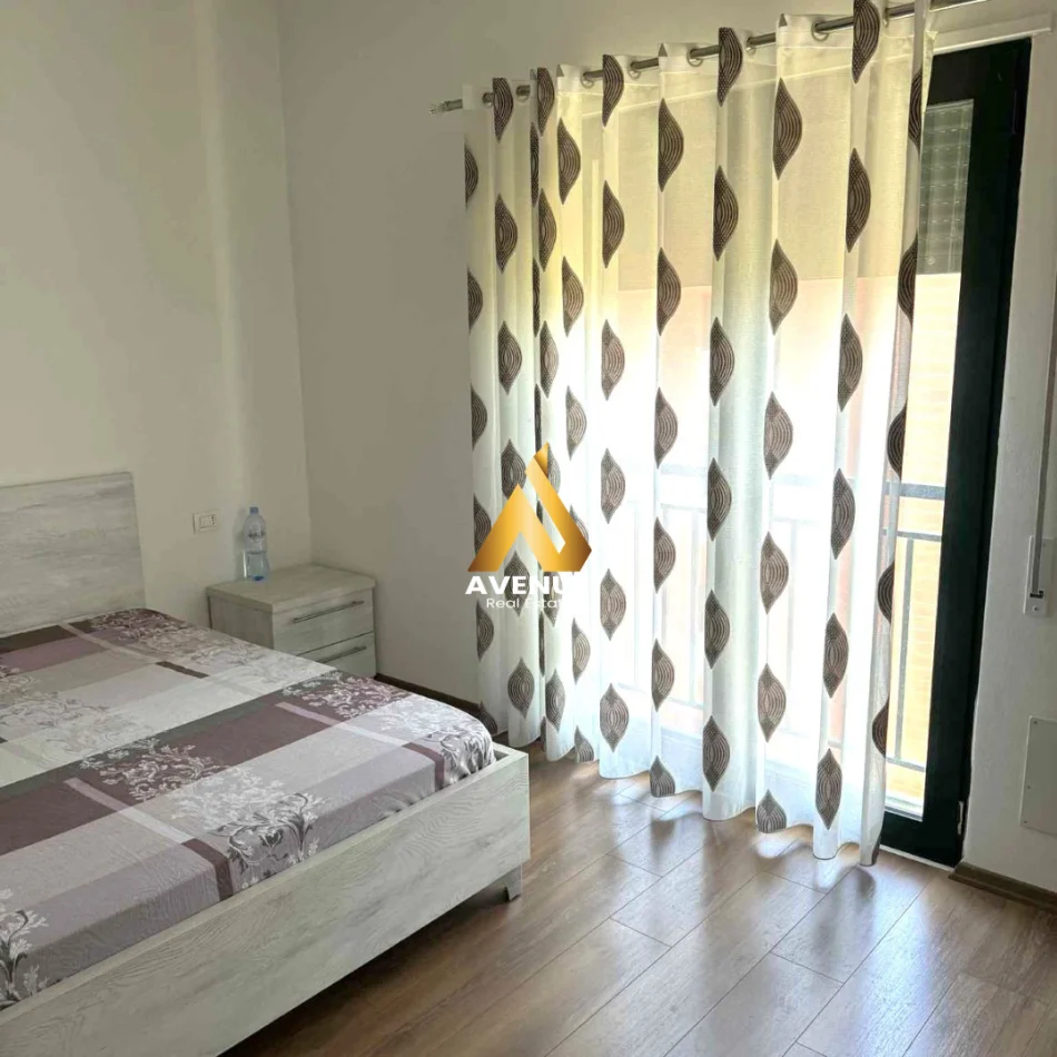 jepet me qera apartament 2+1+Ballkon Kati 5, 110 m² 600 € (feizi hizmo)