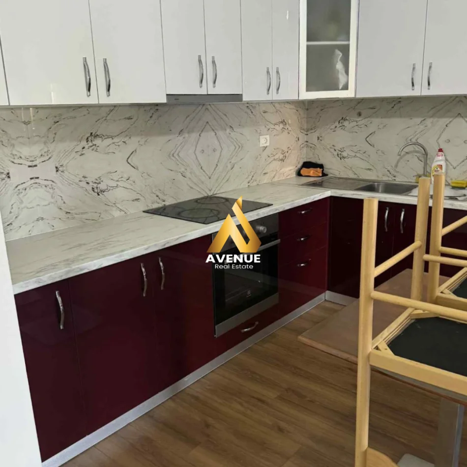 jepet me qera apartament 2+1+Ballkon Kati 5, 110 m² 600 € (feizi hizmo)