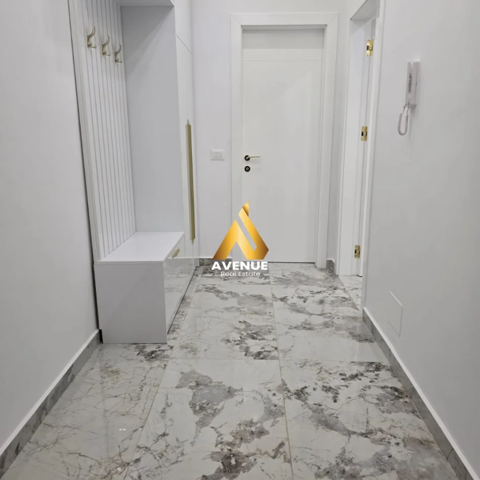 Tirane, jepet me qera apartament 1+1+Ballkon Kati 5, 76 m² 500 € (lidhja e prizrenit)