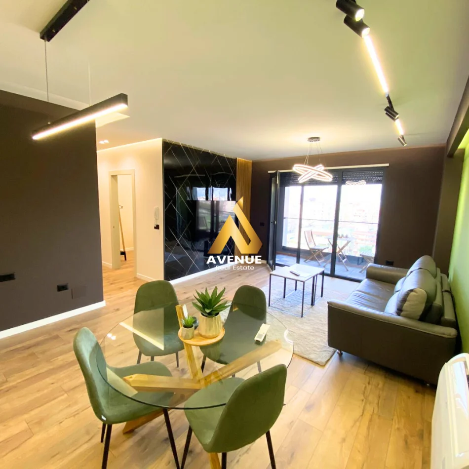 Tirane, jepet me qera apartament 2+1+Ballkon Kati 9, 110 m² 1.400 € (liman kaba)