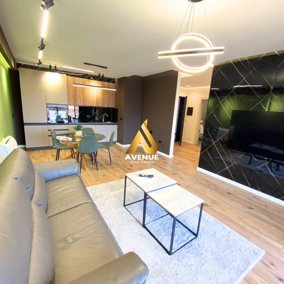 Tirane, jepet me qera apartament 2+1+Ballkon Kati 9, 110 m² 1.400 € (liman kaba)