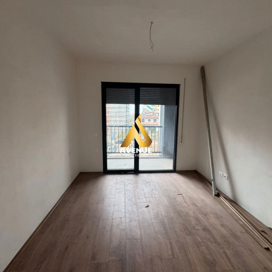 Tirane, shitet apartament 2+1+Ballkon Kati 2, 105 m² 178.000 € (filip jano) Bulevard i RI