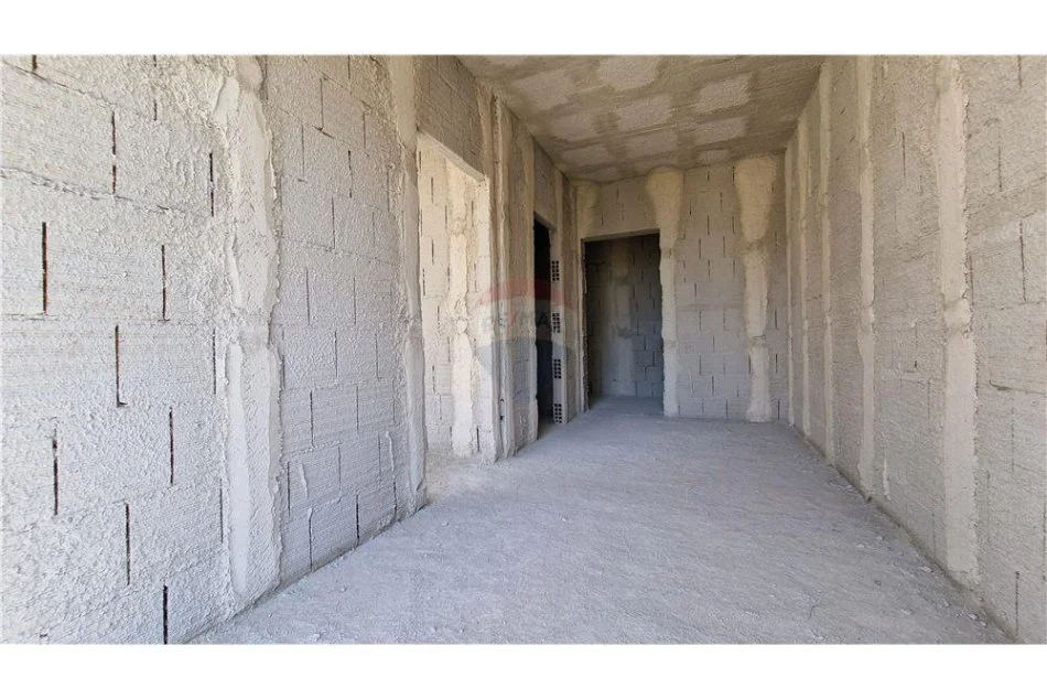 Radhime - Orikum, shitet apartament 1+1 Kati 3, 38 m² (Radhime)