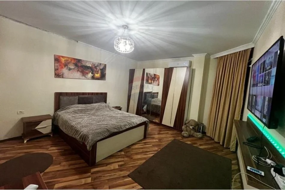 Durres, shitet apartament 2+1 Kati 2, 66 m² 80.000 € (Golem)