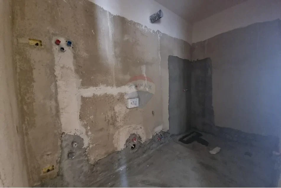 Tirane, shitet apartament 2+1 , 91 m² 98.000 € (Univers City)