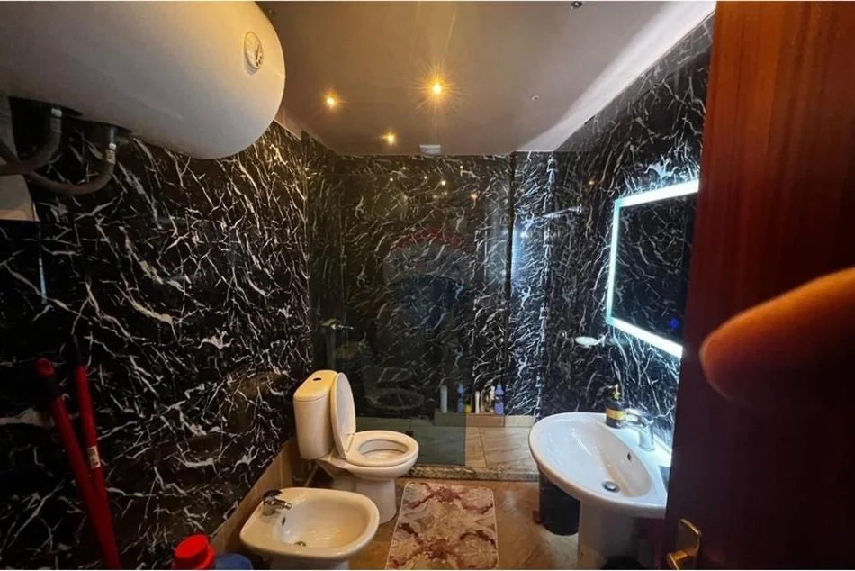 Durres, shitet apartament 2+1 Kati 2, 66 m² 80.000 € (Golem)