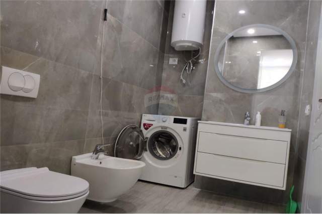 Tirane, jepet me qera apartament 2+1+BLK Kati 3, 150 m² 500 Euro (Jordan Misja)