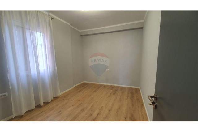Tirane, shitet apartament 2+1+BLK Kati 9, 82 m² 144.500 Euro