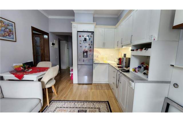 Tirane, jepet me qera apartament 2+1+BLK Kati 2, 74 m² 800 Euro (Shallvaret)