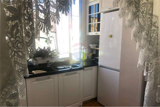 Tirane, shitet apartament 2+1 Kati 4, 72 m² 140.000 Euro (Myslym Shyri)