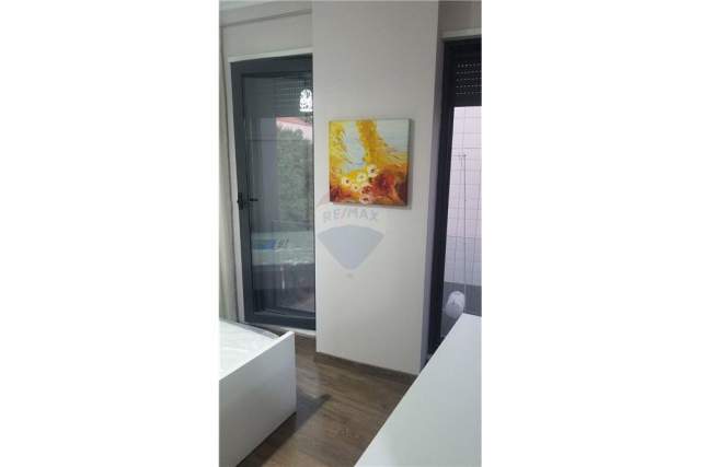 Tirane, jepet me qera apartament 1+1+BLK Kati 4, 56 m² 370 Euro (Rruga Dibres)
