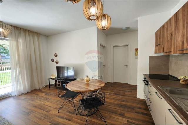 Tirane, jepet me qera apartament 1+1+BLK Kati 1, 60 m² 550 Euro (Hiqmet Buzi)