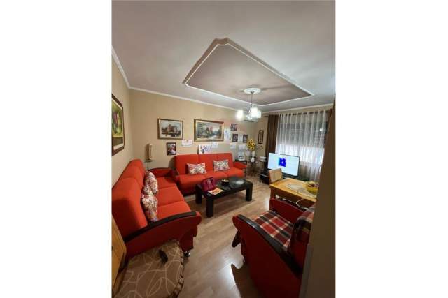 Tirane, shitet apartament duplex 3+1+BLK Kati 5, 117 m² 95.000 Euro (Rruga e dibres)