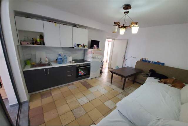 Tirane, jepet me qera 1+1 Kati 5, 35.000 Leke