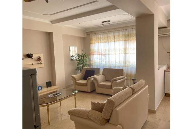 Tirane, jepet me qera apartament 2+1+BLK Kati 6, 137 m² 1.000 Euro