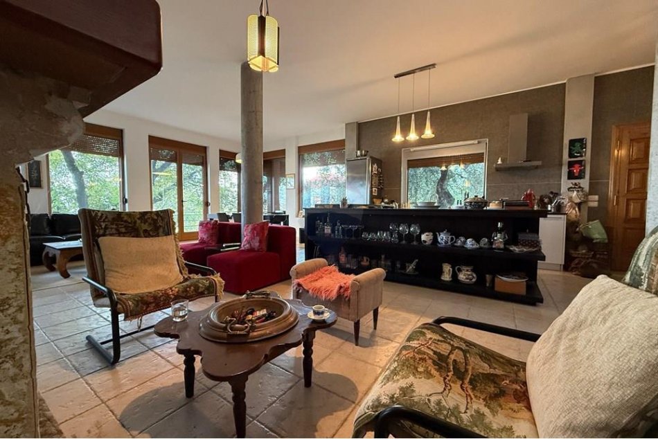 Tirane, shes Vile 2+1+Aneks+Ballkon Kati 2, 260 m² 380.000 € (Koder Vore)