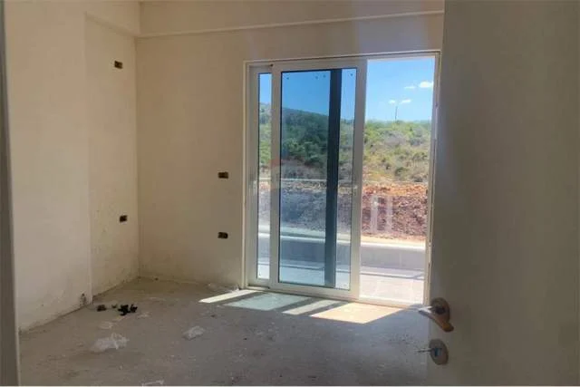 Sarande, shitet apartament 1+1+BLK Kati 4, 67 m² 155.000 Euro (Sarande, Kanali i Cukes)