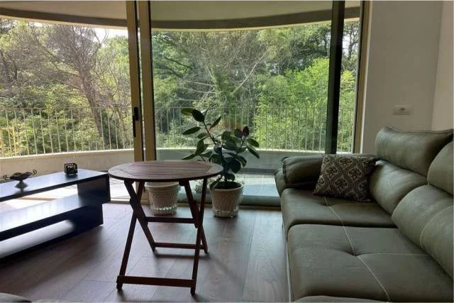 Tirane, ofert apartament 2+1+BLK Kati 2, 99 m² 1.500 Euro (Rruga e Elbasanit)