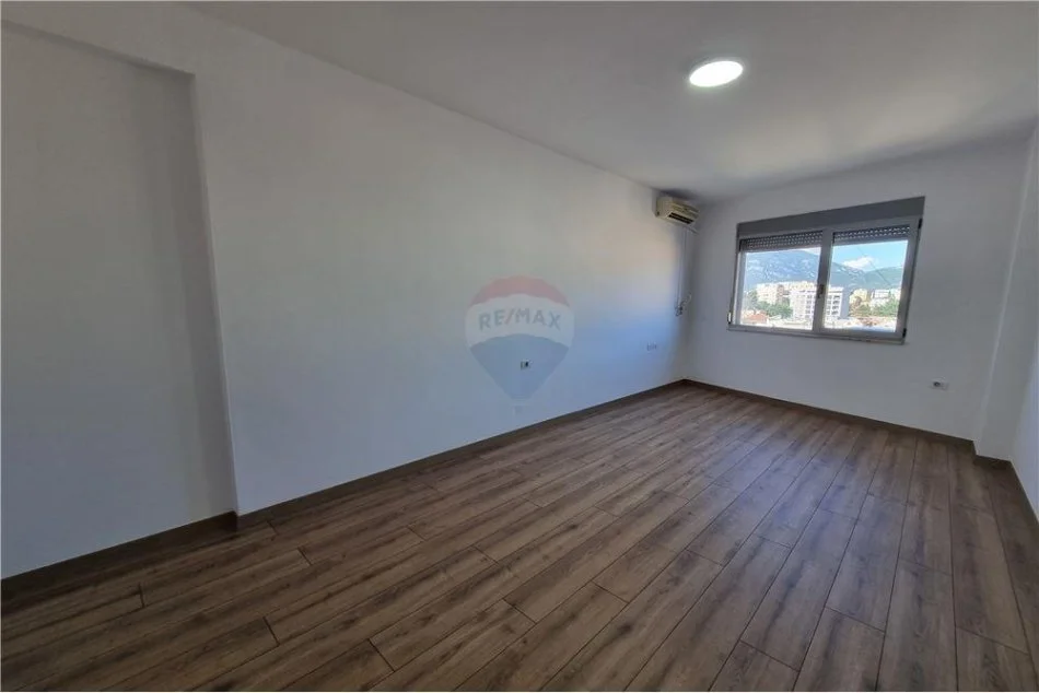 Tirane, jepet me qera apartament 2+1 Kati 7, 80 m² 165,000 € (Rruga e Dibres - Kompleksi Halili - Rruga e Dibrës - Selvia, Albania)