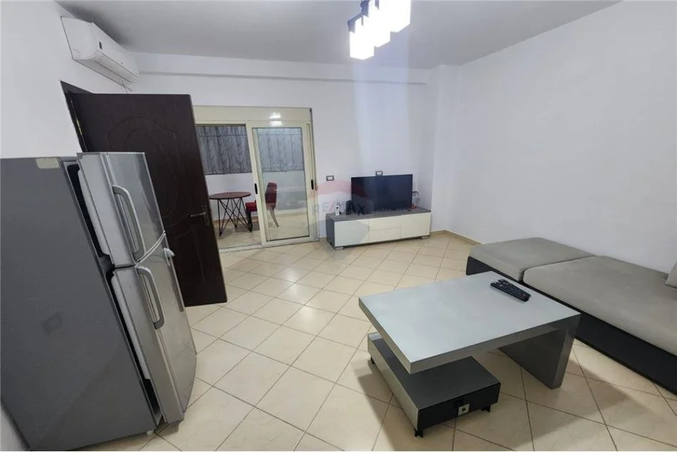 Tirane, shitet apartament 1+1 Kati 6, 70 m² 110.000 € (Rruga Idriz Dollaku - Ali Demi, Shqipëri)