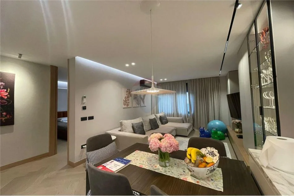 Tirane, shitet apartament 2+1 Kati 2, 97 m² 265.000 € (Skender Luarasi - Komuna e Parisit, Shqipëri)