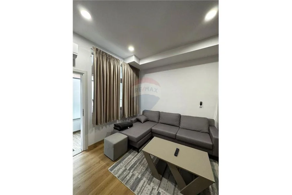 Tirane, jepet me qera 2+1 Kati 0, 60 m² 400 € (APARTAMENT ME QIRA 2+1 NE Selite te Vjeter)