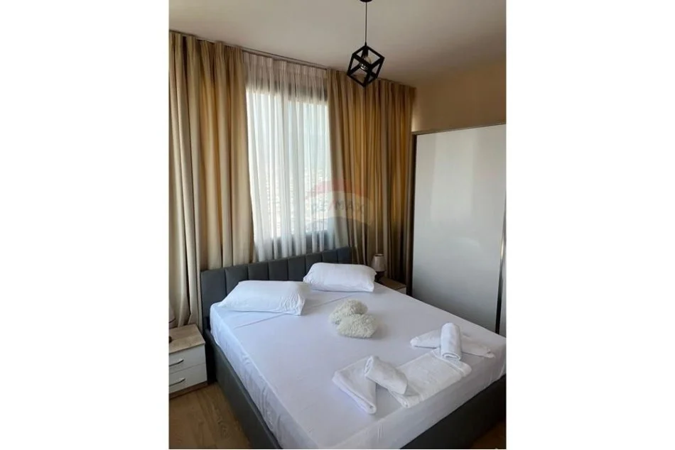 shitet apartament 1+1+Aneks+Ballkon , 70 m² 140.000 € (Komuna e Parisit - Eleonora,)