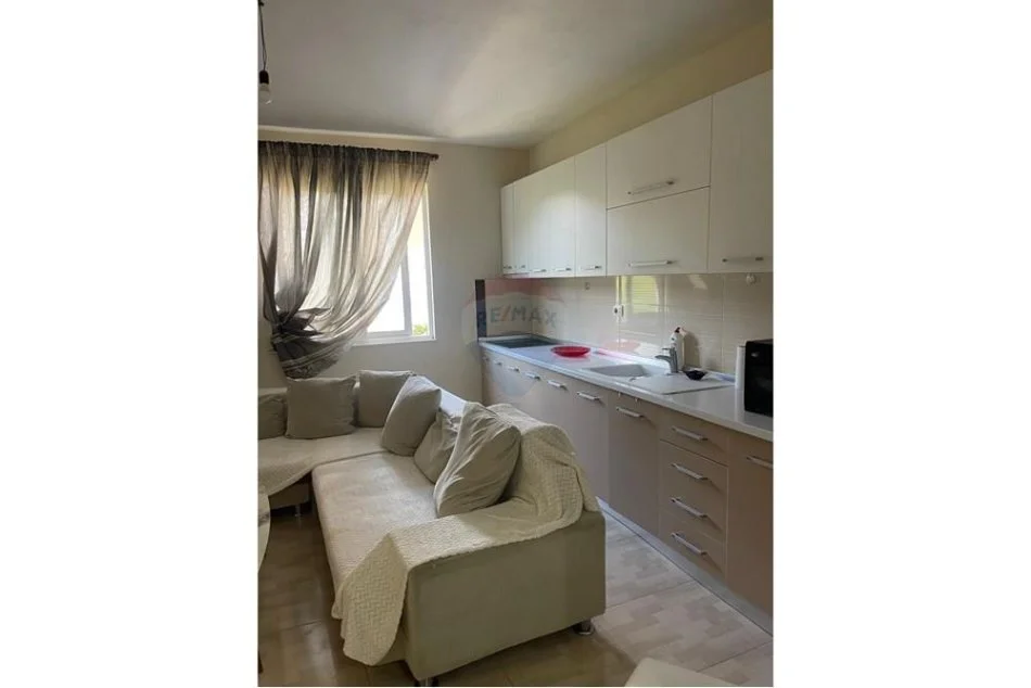 Tirane, shitet apartament 1+1+Aneks+Ballkon Kati 5, 87 m² 100.000 € (Fresku - Rruga e Thesarit)
