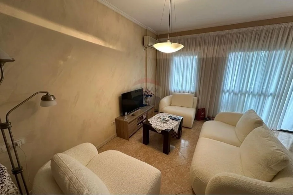 Tirane, shitet apartament 2+1 , 109 m² 225.000 € (APARTAMENT 2+1 PER SHITJE (KOMUNA PARISIT))