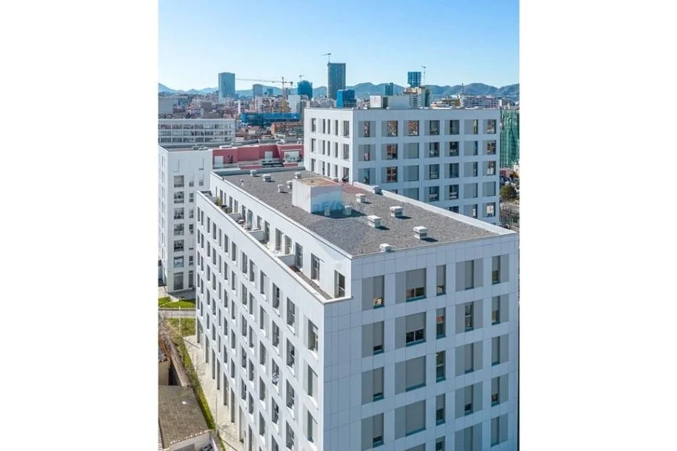 Tirane, shitet apartament 1+1 Kati 8, 50 m² 127.000 € (siri kodra)