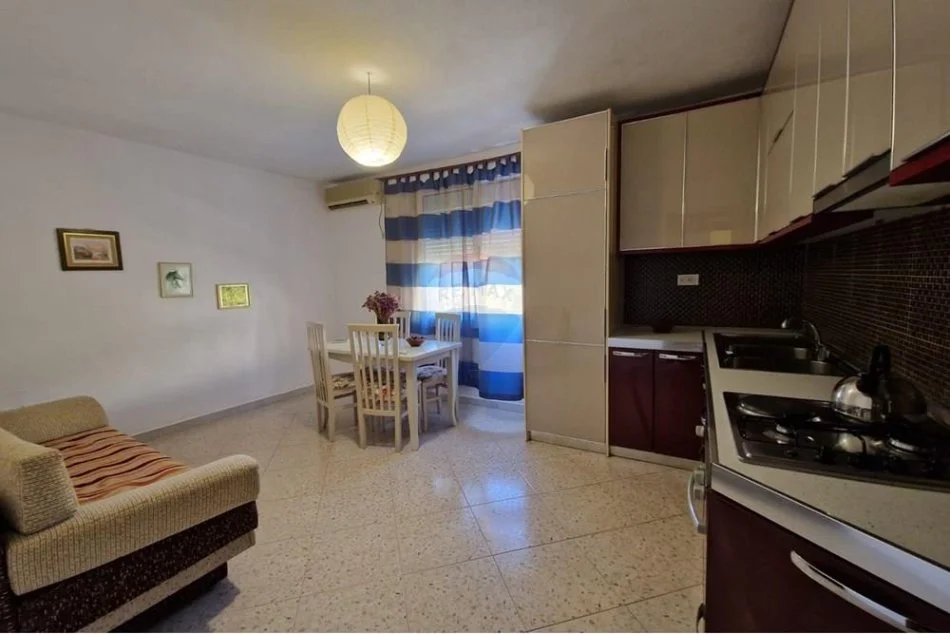 Tirane, jepet me qera apartament Kati 3, 75 m² 450 € (Porcelan - Oxhaku)