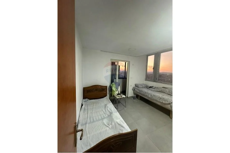 Tirane, shitet apartament 2+1 Kati 10, 95 m² 95.000 € (Don Bosko)