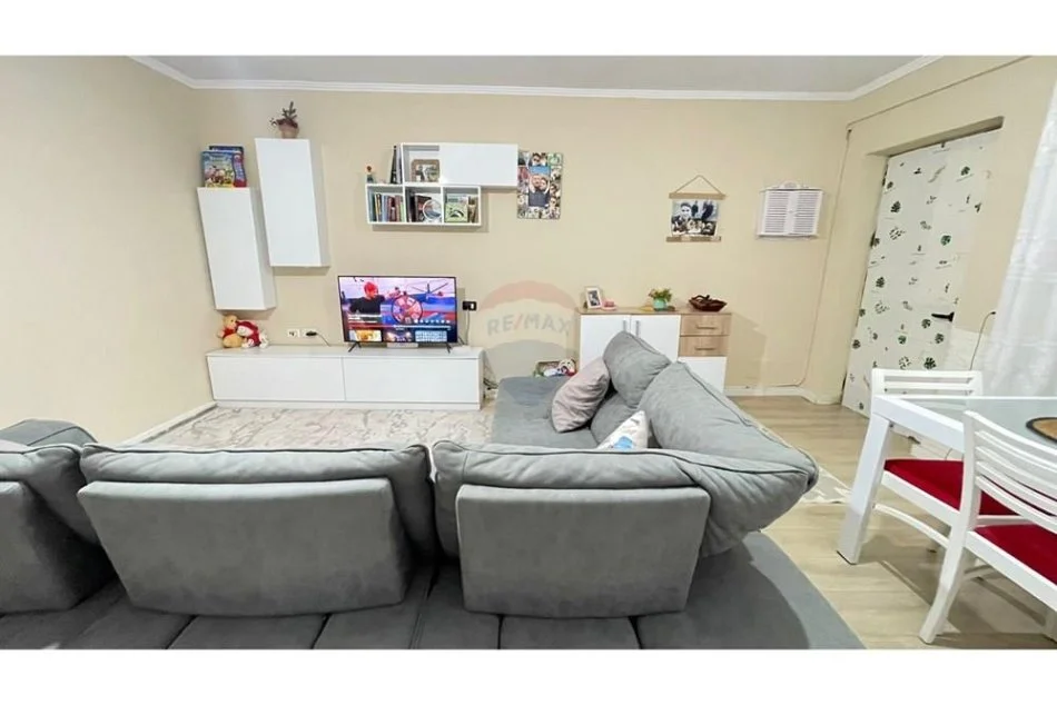 Tirane, jepet me qera apartament 1+1 Kati 1, 65 m² 450 € (Don Bosko - Jordan Misja, Shqipëri)