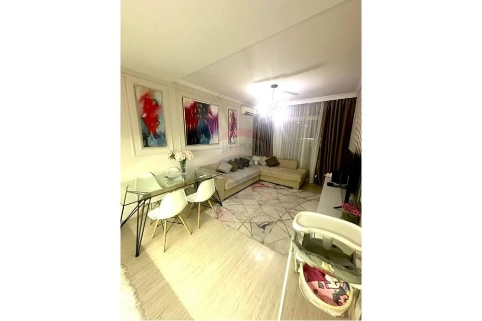 Tirane, shitet apartament 1+1 Kati 9, 70 m² 170.000 € (Komuna e Parisit,)