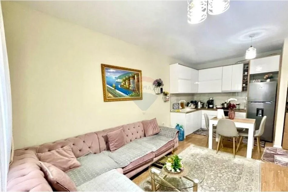 Tirane, shitet apartament 1+1 Kati 6, 65 m² 142.000 € (Don Bosko)