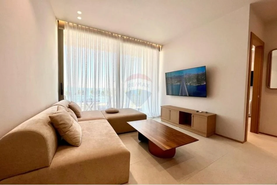 Vlore, shitet apartament 1+1+Ballkon Kati 2, 57 m² (Lungomare)