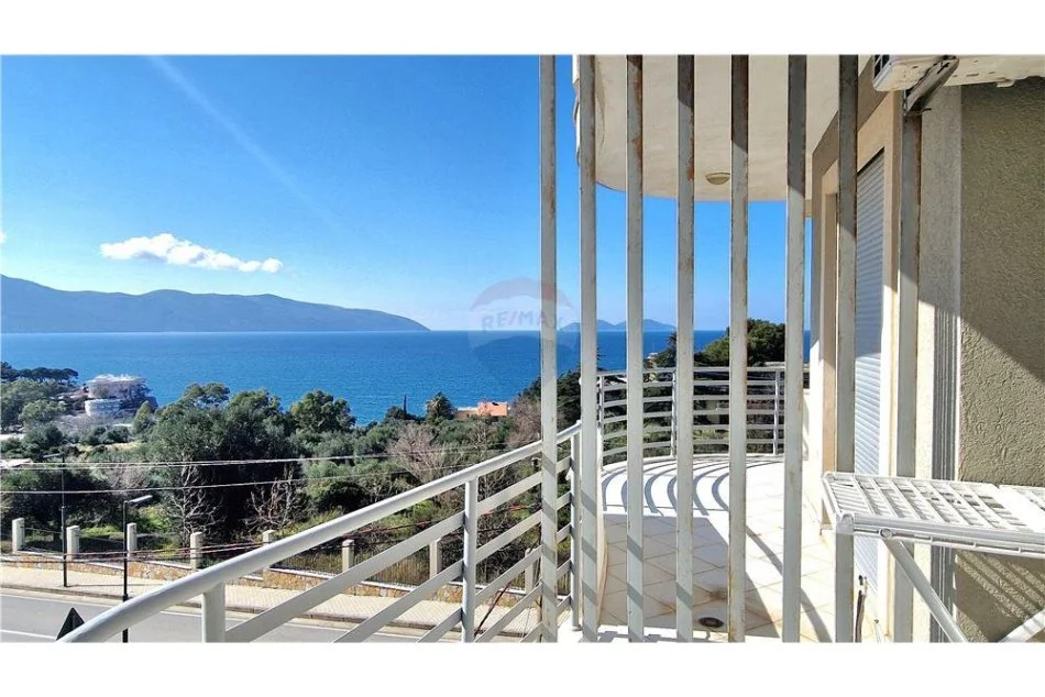 Vlore, shitet apartament 1+1+Ballkon Kati 3, 52 m² 120.000 € (Uji i Ftohte)