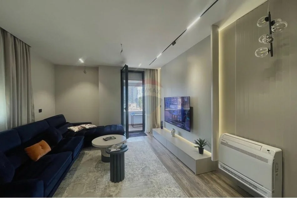 Tirane, shitet apartament 2+1+Ballkon Kati 5, 119 m² 270.000 € (Tregu Elektrik I Ri)