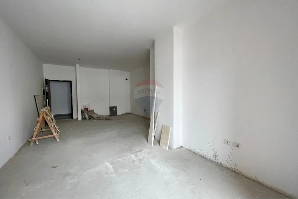 Tirane, shitet apartament 2+1+Ballkon Kati 7, 128 m² 115.000 € 