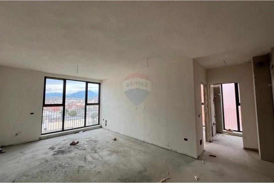 Tirane, shitet 1+1 Kati 6, 77 m² 129.000 € (Siri Kodra)