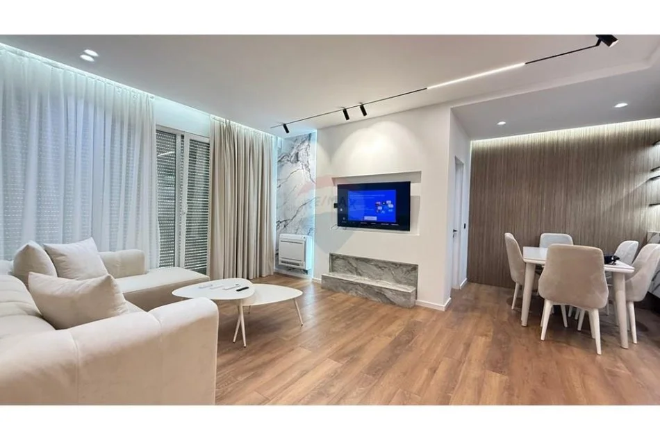 Tirane, jepet me qera apartament 2+1+Ballkon Kati 2, 100 m² 1.200 € (liqeni i thate)