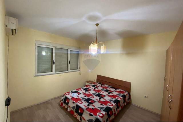 Tirane, jepet me qera apartament 2+1+BLK Kati 5, 70 m² 450 Euro (Rruga " Myslym Shyri" Tirane)