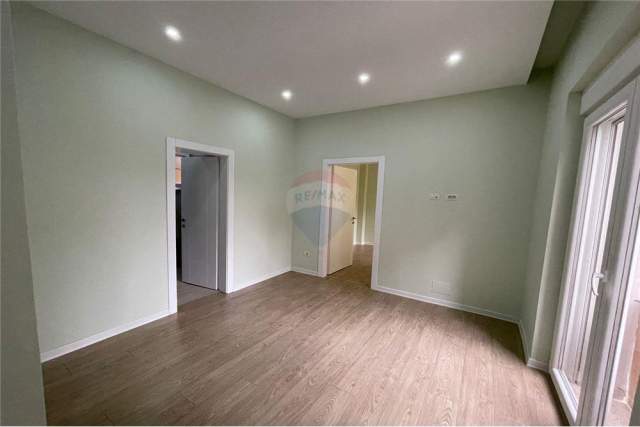 Tirane, shitet apartament 2+1 Kati 2, 68 m² 149.900 Euro (rruga elbasanit)