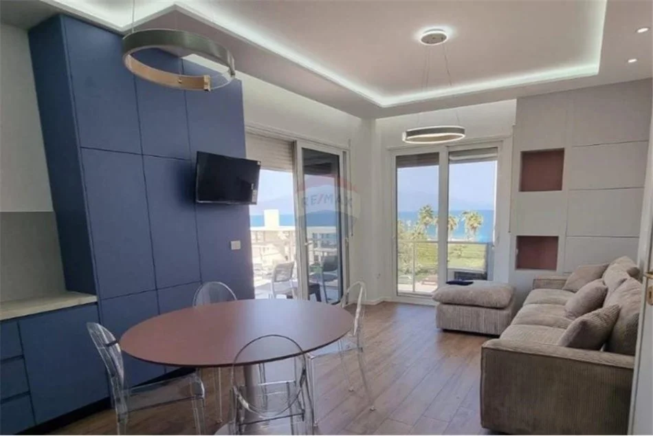 Vlore, shitet apartament+verande | Penthouse 1+1+Ballkon , 66 m² 150.000 € (Radhime)