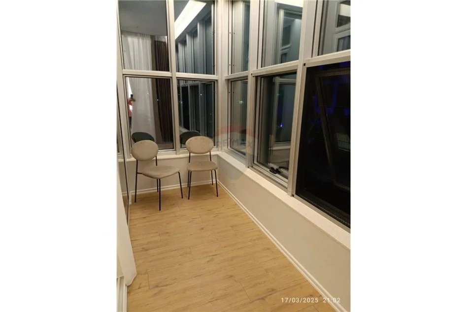 Vlore, shitet apartament 2+1+Ballkon Kati 2, 86 m² 160.000 € (Fejzo Mema)