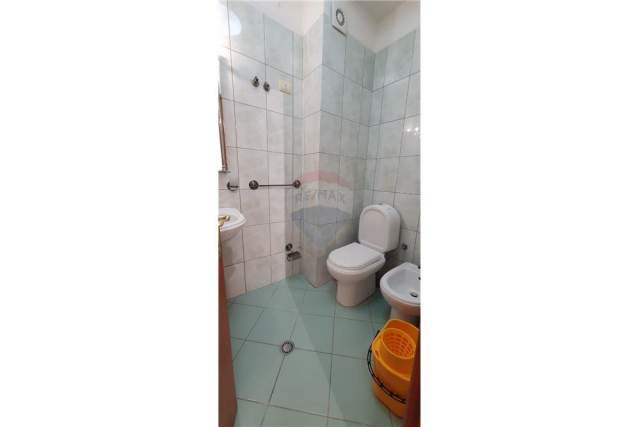 Tirane, jepet me qera apartament 2+1+BLK Kati 3, 115 m² 700 Euro (Eduart Mano)