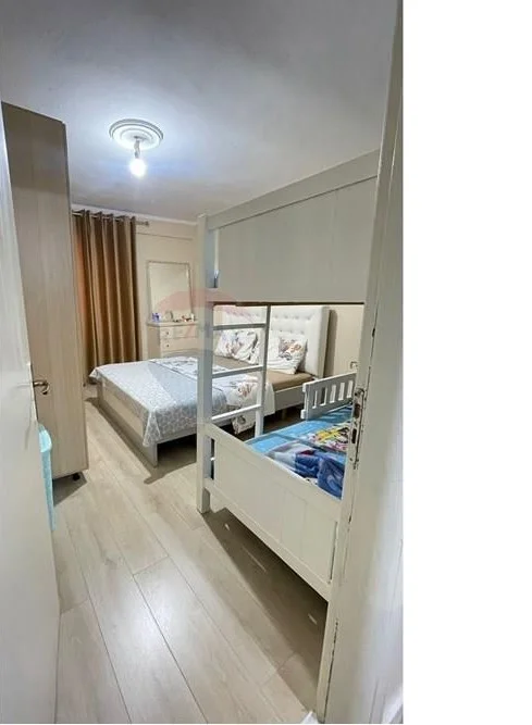 Tirane, jap me qera apartament 1+1 Kati 3, 65 m² 400 € (don bosko)