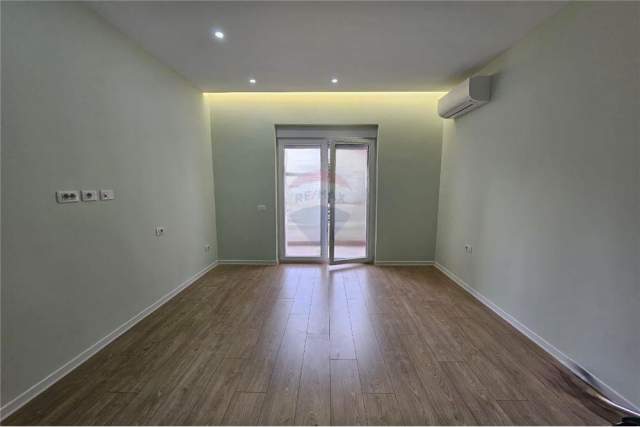 Tirane, shitet apartament 2+1 Kati 2, 68 m² 149.900 Euro (rruga elbasanit)