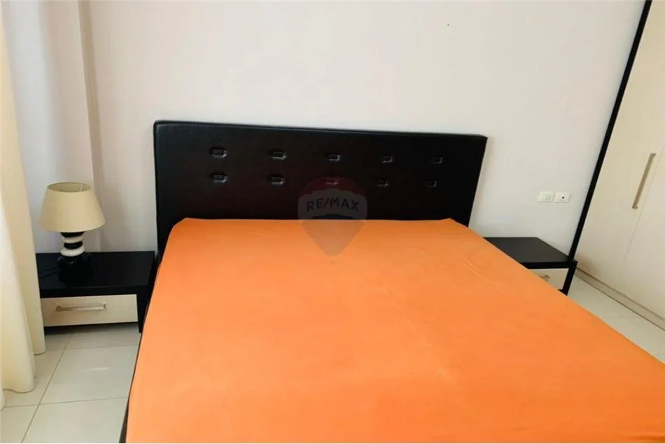 Tirane, shitet apartament 1+1 , 83 m² 166.000 € (APARTAMENT 1+1 PER SHITJE TE KOMUNA E PARISIT)