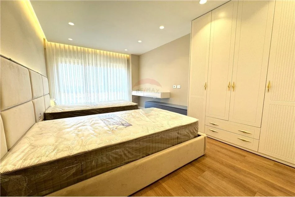 Tirane, shitet 2+1 Kati 6, 116 m² (Apartament ne shitje 2+1 ne zonen e Xhamllikut, tek ish Profarma.)